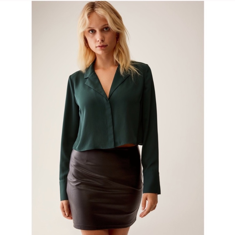 NWT Babaton Talula Cropped Shirt